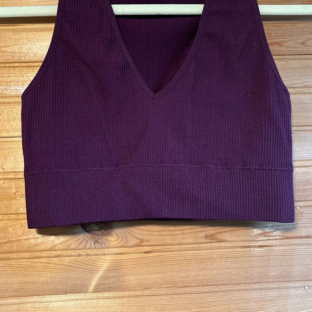 Garage Deep V-Neck Crop Top - Picture 5 of 7
